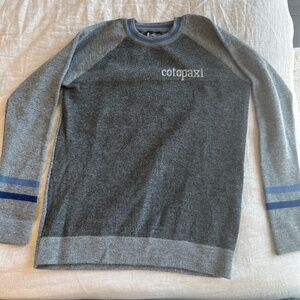 Cotopaxi unisex sweater